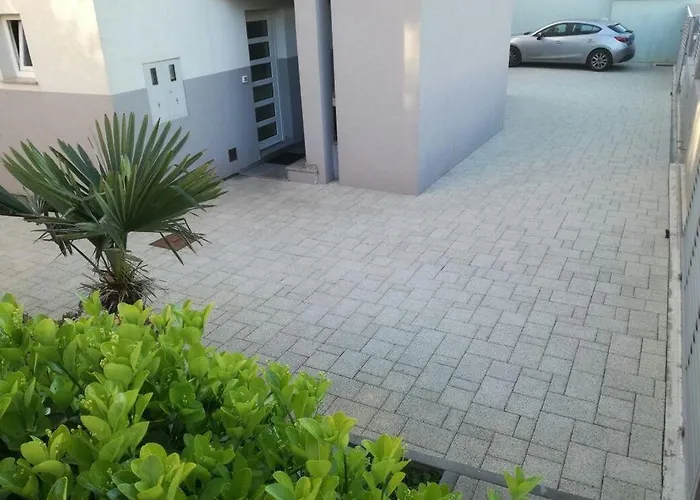 Rafael Appartement *
