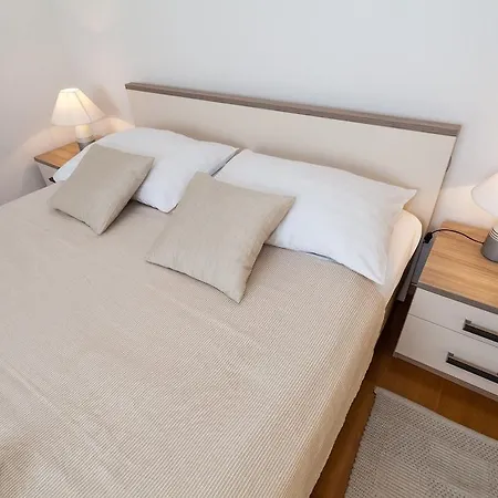 아파트 Rafael 자다르